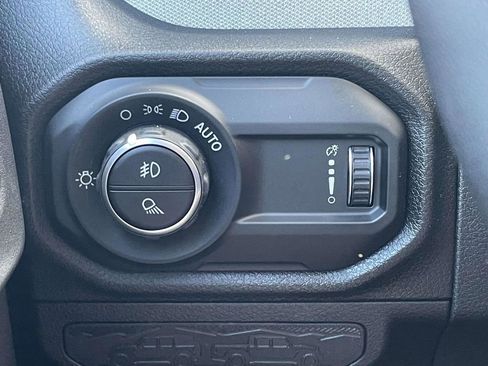 New 2026 Jeep Gladiator Sport AWD/4WD image 27