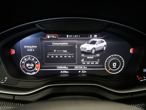 Used 2018 Audi SQ5 Prestige w/ Prestige Package image 19