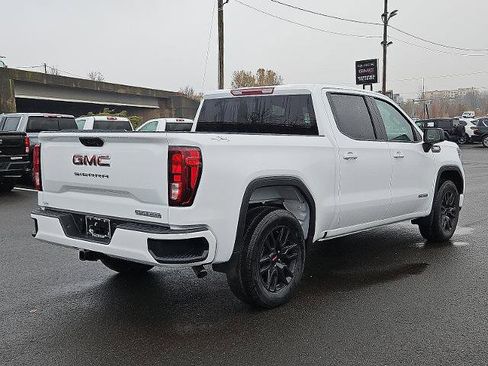 New 2026 GMC Sierra 1500 Elevation image 6