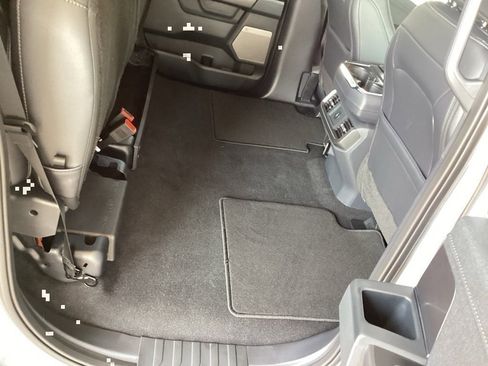 New 2025 Ford F150 Lariat w/ Equipment Group 501A Mid image 41