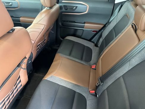 Used 2022 Ford Bronco Sport Outer Banks w/ Tech Package AWD/4WD image 4