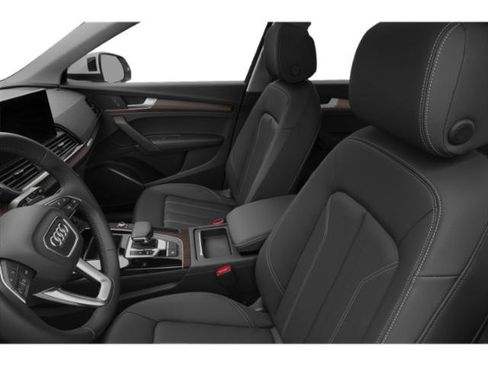 Used 2021 Audi Q5 e Prestige w/ Prestige Package AWD/4WD image 9