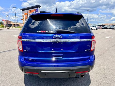 Used 2015 Ford Explorer XLT w/ Equipment Group 202A AWD/4WD image 5