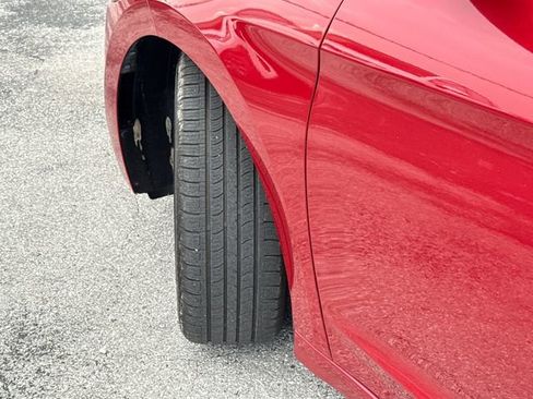 Used 2017 Hyundai Elantra SE FWD image 39