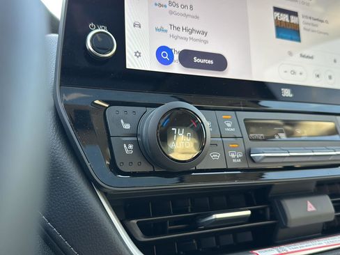 New 2026 Toyota Grand Highlander Limited image 23