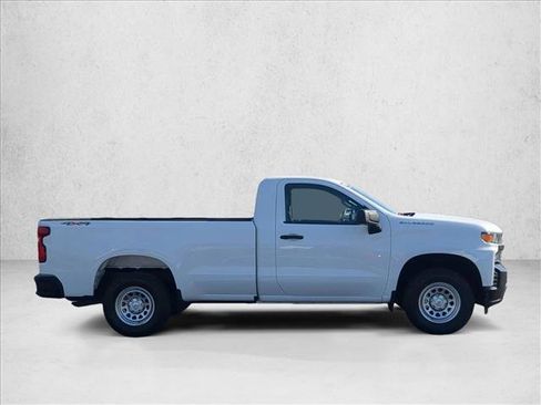 Used 2022 Chevrolet Silverado 1500 W/T w/ WT Value Package AWD/4WD image 4