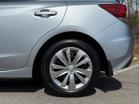 Used 2019 Subaru Impreza 2.0i image 8