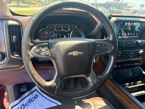 Used 2017 Chevrolet Silverado 1500 High Country AWD/4WD image 20