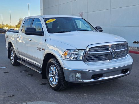 Used 2018 RAM 1500 SLT image 7