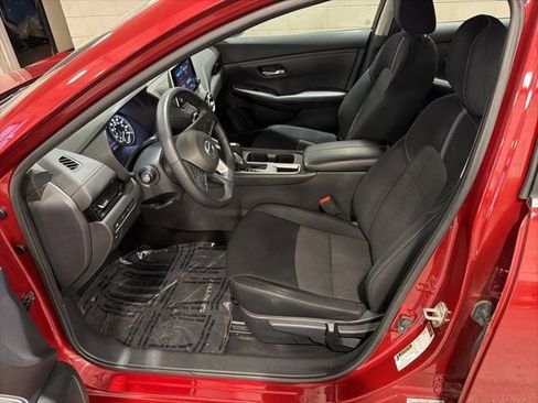 Certified 2021 Nissan Sentra SV image 16