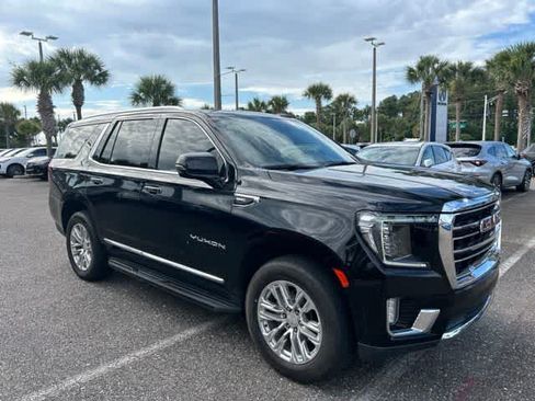 Used 2021 GMC Yukon SLT w/ SLT Premium Package RWD image 3