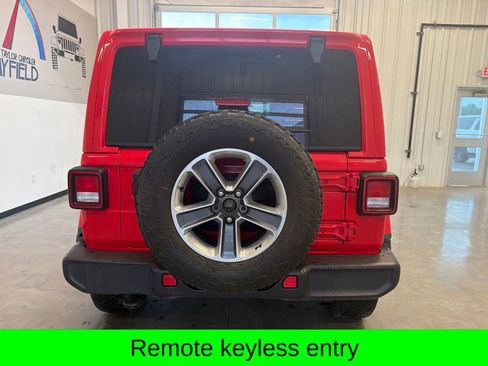 Used 2020 Jeep Wrangler Unlimited Sahara w/ Cold Weather Group AWD/4WD image 4