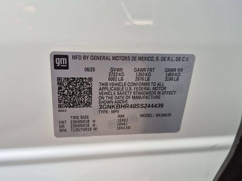 Used 2025 Chevrolet Blazer LT AWD/4WD image 35