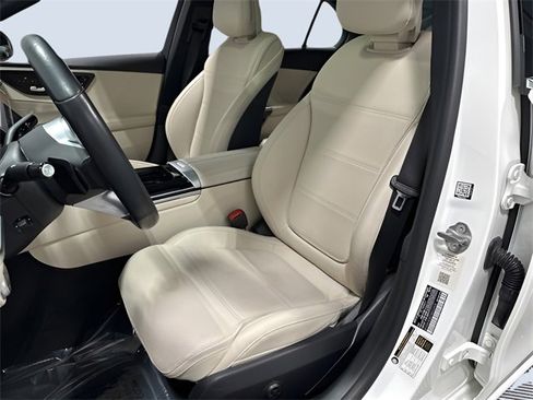 Certified 2022 Mercedes-Benz C 300 4MATIC Sedan image 25