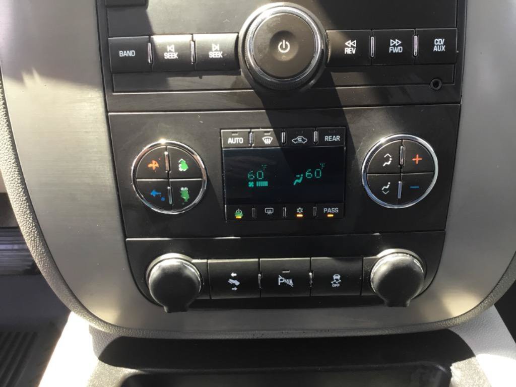Used 2013 GMC Yukon SLT RWD image 29
