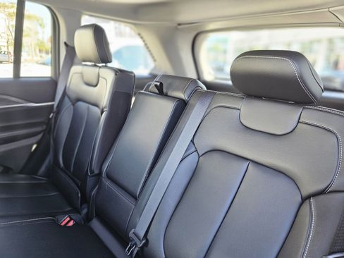 Certified 2023 Jeep Grand Cherokee 4WD 4xe w/ Luxury Tech Group II image 27