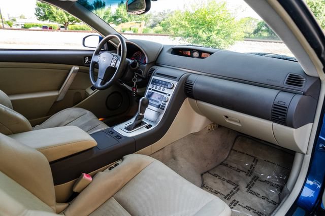 Used 2005 INFINITI G35 Coupe w/ (P01) Premium Pkg RWD image 17