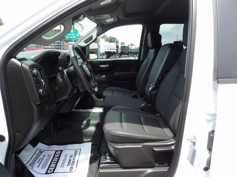 Used 2025 Chevrolet Silverado 3500 W/T w/ WT Convenience Package AWD/4WD image 17
