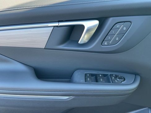 New 2026 Buick Enclave Preferred w/ Power Package image 10