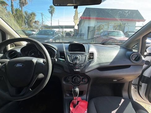 Used 2014 Ford Fiesta S FWD image 16