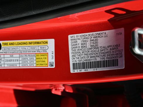 Used 2025 Honda Civic Sport image 16