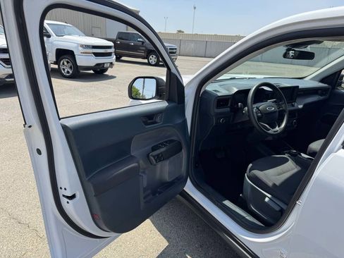 Used 2022 Ford Maverick XL image 25