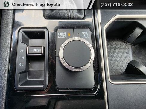 Used 2024 Toyota Tundra Limited AWD/4WD image 23