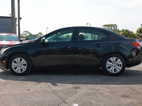 Used 2016 Chevrolet Cruze LS FWD image 3