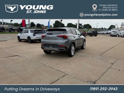 Used 2024 Buick Encore GX Preferred w/ Comfort Package AWD/4WD image 5