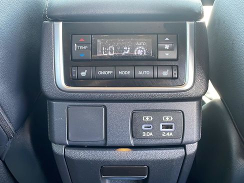 Used 2024 Subaru Ascent Limited AWD/4WD image 26