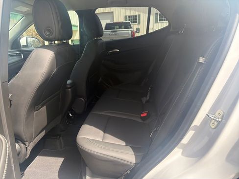 Certified 2024 Buick Encore GX Sport Touring w/ Advanced Technology Package AWD/4WD image 28