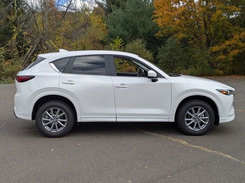 New 2025 MAZDA CX-5 AWD 2.5 S w/ Select Package image 2