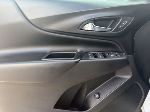 Used 2019 Chevrolet Equinox LT image 13