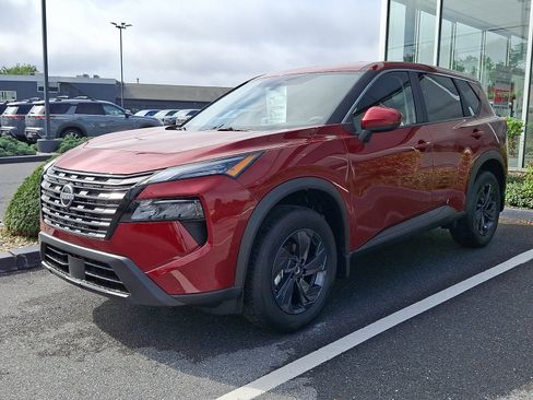 New 2026 Nissan Rogue SV w/ Cold Weather Package AWD/4WD image 3