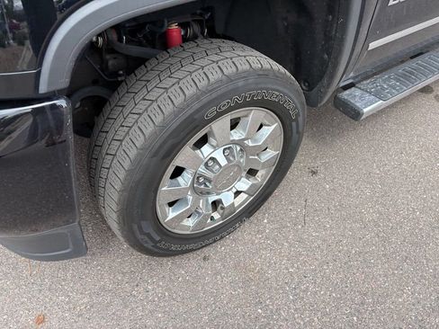 Used 2019 GMC Sierra 2500 Denali w/ Duramax Plus Package AWD/4WD image 10