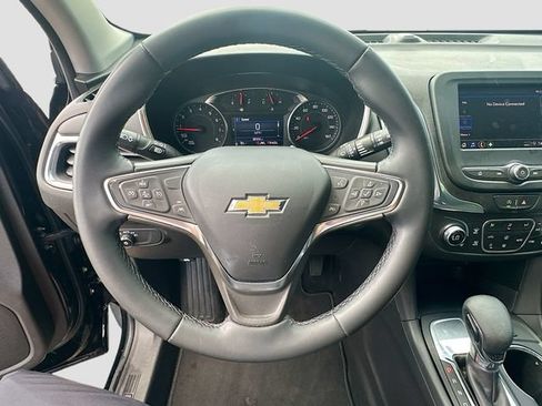 Used 2024 Chevrolet Equinox LT FWD image 12