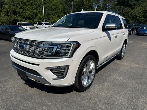 Used 2018 Ford Expedition Platinum AWD/4WD image 7