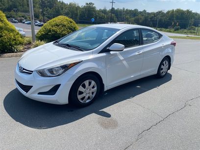 Used 2016 Hyundai Elantra SE