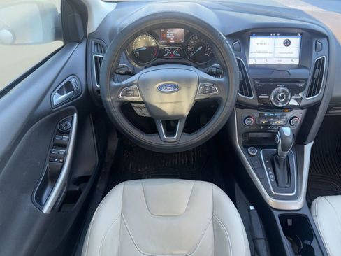 Used 2017 Ford Focus Titanium w/ Titanium Technology Package image 13