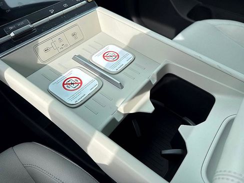 New 2026 Hyundai Santa Fe SE image 12