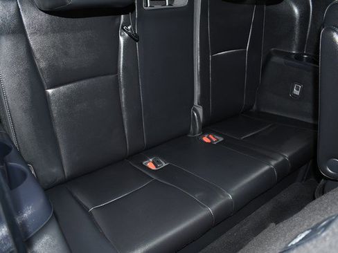 Certified 2021 Toyota Highlander Platinum image 30