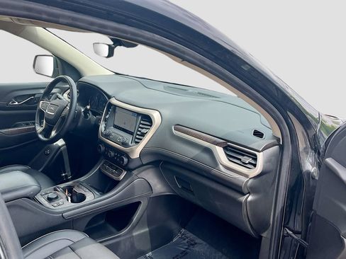 Used 2022 GMC Acadia Denali w/ Denali Ultimate Package AWD/4WD image 32