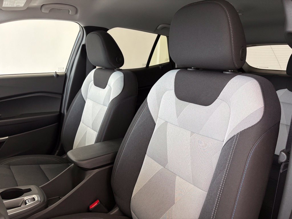 New 2026 Chevrolet Trax LS w/ LS Convenience Package FWD image 27