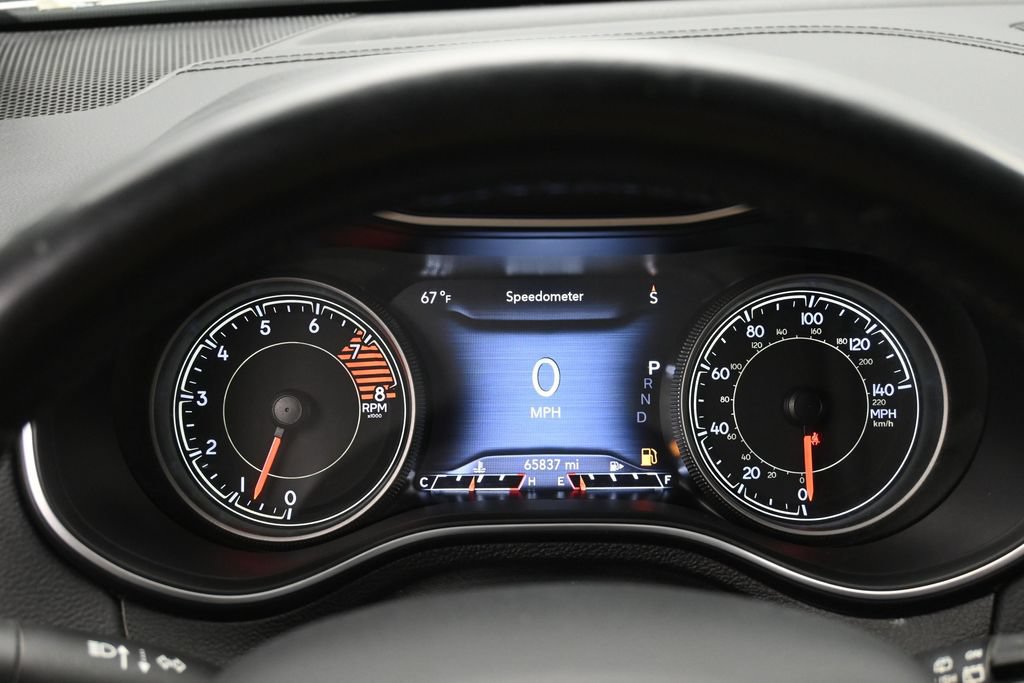 Used 2020 Jeep Cherokee Limited AWD/4WD image 11