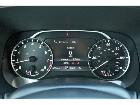 Certified 2024 Nissan Frontier SV w/ SV Convenience Package image 12