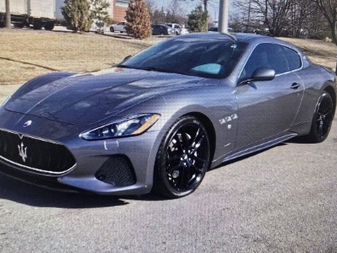 Used 2018 Maserati GranTurismo Sport image 1