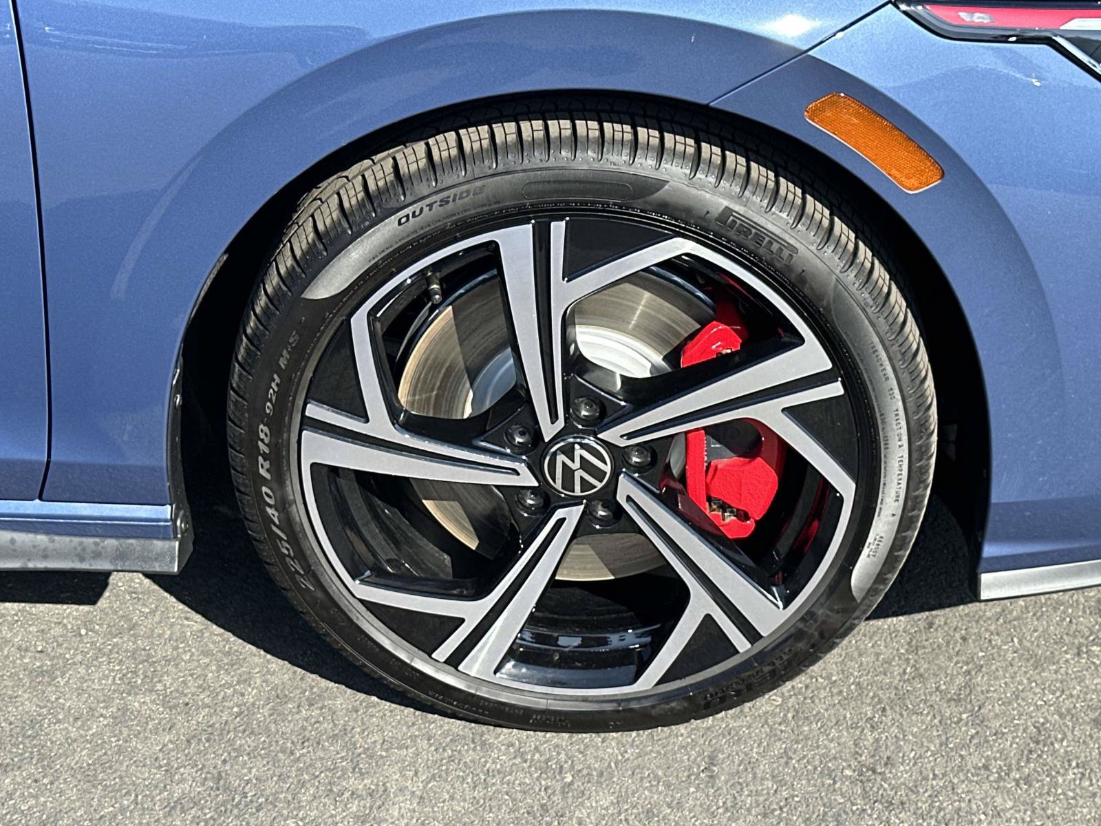 New 2026 Volkswagen GTI SE FWD image 6
