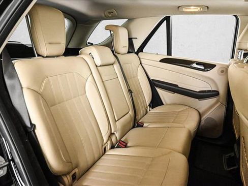 Used 2018 Mercedes-Benz GLE 350 4MATIC image 21