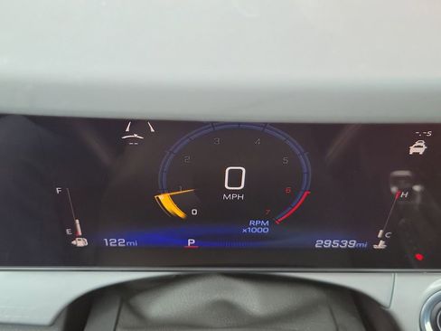 Certified 2024 Chevrolet Trax LT w/ Driver Confidence Package image 11