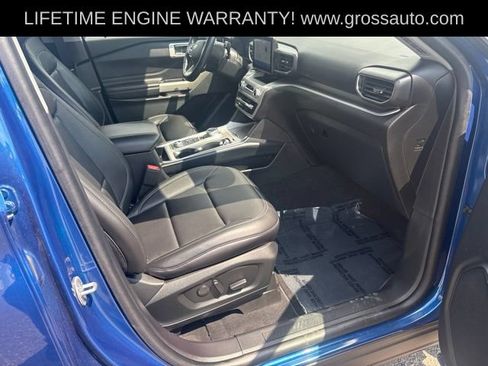 Used 2022 Ford Explorer XLT AWD/4WD image 29